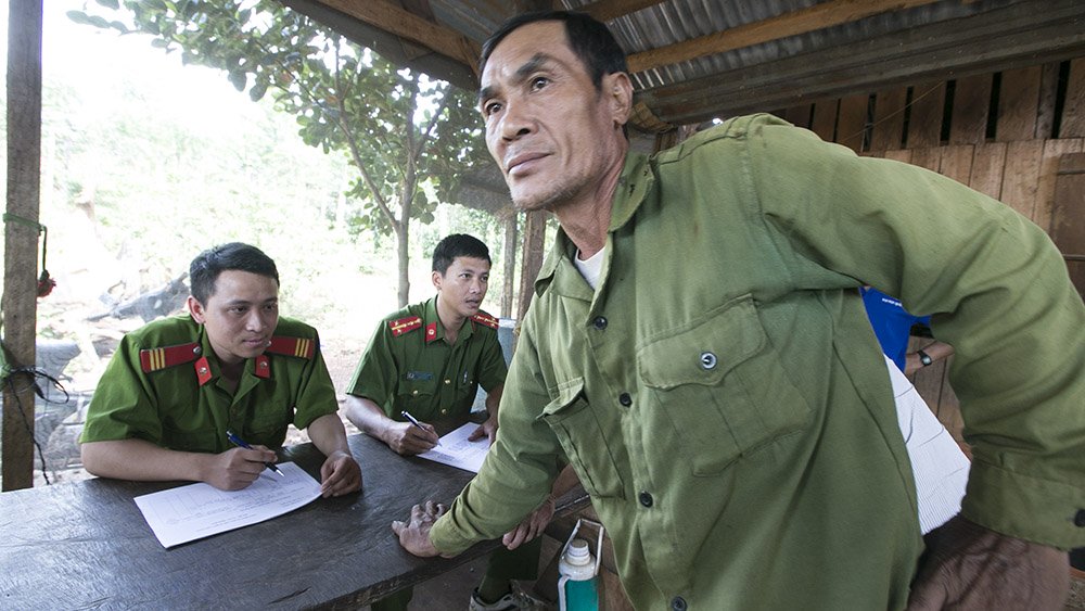 [-]Đắk[-]Nông[-]"họp[-]nóng"[-]vụ[-]công[-]ty[-]Long[-]Sơn